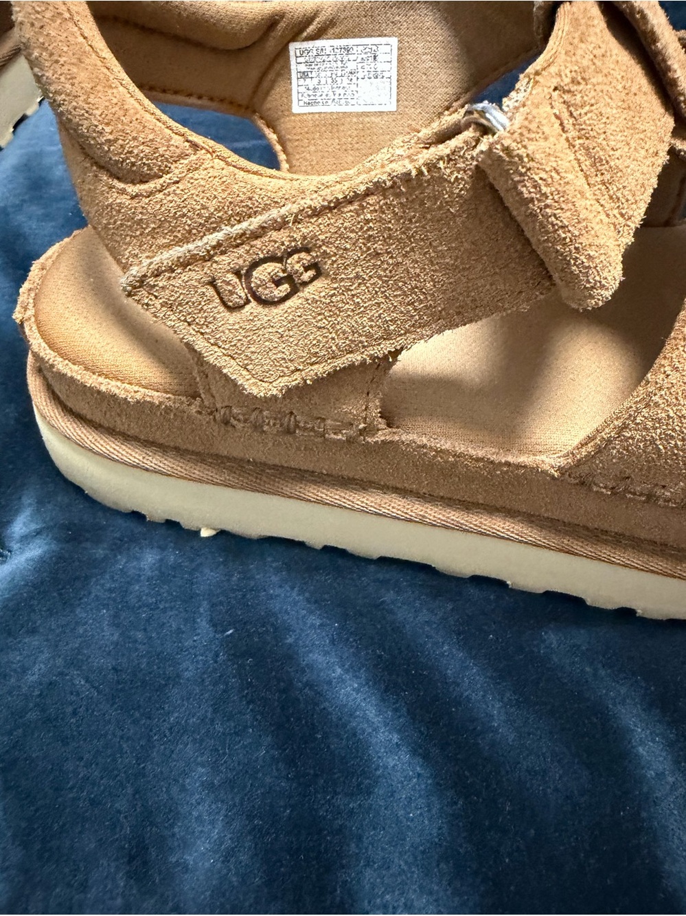 UGG women’s Tan Suede Fisherman Sandals - Comfortable Casual Shoes - Picture 6 of 7